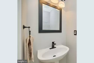 8300 Wallace Lane, Manassas, VA 20109 - Photo 19