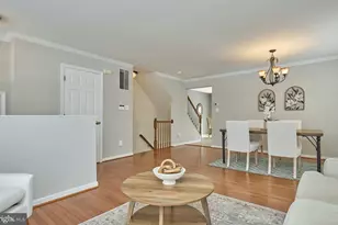 8300 Wallace Ln, Manassas, VA 20109 - Photo 7