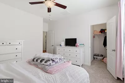 8970 Fenestra Place, Gainesville, VA 20155 - Photo 37