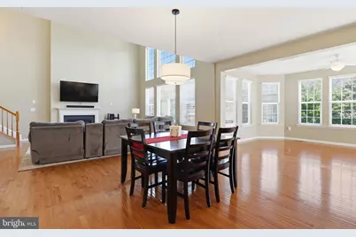 8970 Fenestra Place, Gainesville, VA 20155 - Photo 13