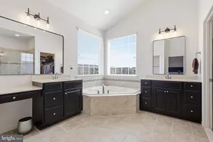 8970 Fenestra Pl, Gainesville, VA 20155 - Photo 29