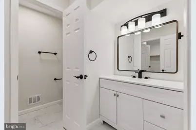 4008 Buckingham Court, Dumfries, VA 22025 - Photo 17