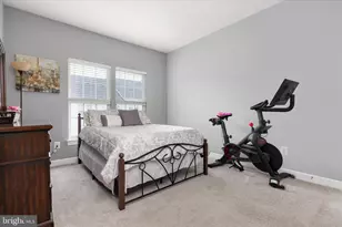 2464 Eastbourne Dr, Woodbridge, VA 22191 - Photo 33