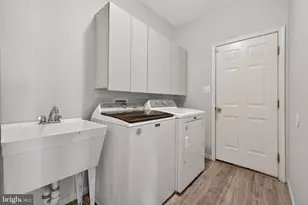 8166 Tenbrook Dr, Gainesville, VA 20155 - Photo 35