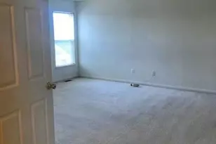 2025 Germander Way, Woodbridge, VA 22192 - Photo 9