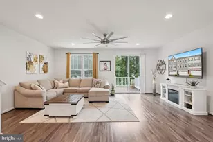 9154 Wyche Knoll Ln, Manassas, VA 20110 - Photo 25