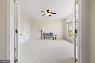 492 Harbor Side St, Woodbridge, VA 22191 - Photo 5