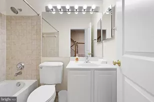 492 Harbor Side St, Woodbridge, VA 22191 - Photo 9