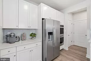 1555 Meadowlark Glen Rd, Dumfries, VA 22026 - Photo 17