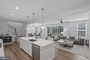 1555 Meadowlark Glen Rd, Dumfries, VA 22026 - Photo 13