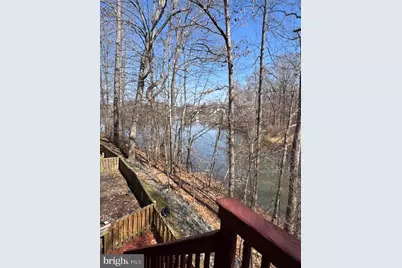 15661 Montview Drive, Dumfries, VA 22025 - Photo 9