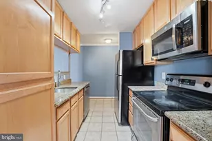 15536 Horseshoe Ln, Woodbridge, VA 22191 - Photo 9