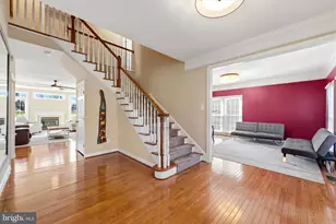 6070 Erinblair Loop, Haymarket, VA 20169 - Photo 3