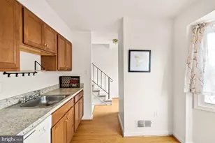 10192 Winchester Ct, Manassas, VA 20109 - Photo 13