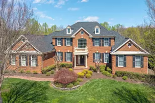 5330 Chaffins Farm Ct, Haymarket, VA 20169 - Photo 3