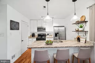 3482 Beale Ct, Woodbridge, VA 22193 - Photo 11