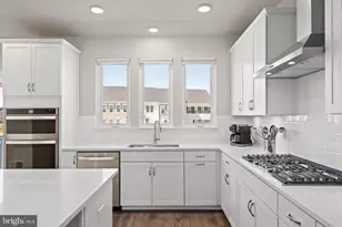 17307 Turnstone Dr, Dumfries, VA 22026 - Photo 17