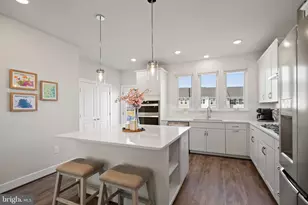 17307 Turnstone Dr, Dumfries, VA 22026 - Photo 13