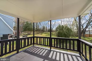 13899 Montoclair Ln, Woodbridge, VA 22193 - Photo 27