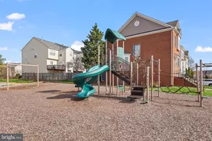 16454 Kenneweg Ct, Woodbridge, VA 22191 - Photo 49