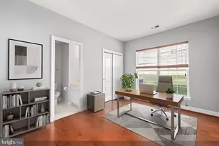 16454 Kenneweg Ct, Woodbridge, VA 22191 - Photo 11