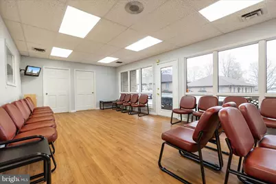 10623 Crestwood Drive Burg #1, Manassas, VA 20109 - Photo 3