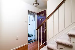 3213 Manitoba Dr, Woodbridge, VA 22192 - Photo 5