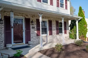 3213 Manitoba Dr, Woodbridge, VA 22192 - Photo 3