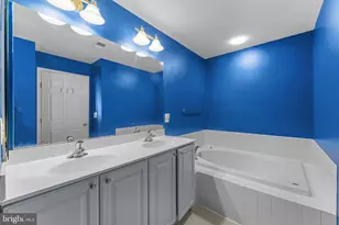 16135 Sheringham Way, Gainesville, VA 20155 - Photo 35