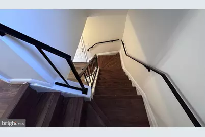 12335 Woodlawn Court, Woodbridge, VA 22192 - Photo 9