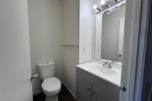 12335 Woodlawn Ct, Woodbridge, VA 22192 - Photo 5