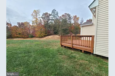 3746 Katie Place, Triangle, VA 22172 - Photo 15