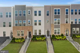 17986 Alicia Ave, Dumfries, VA 22026 - Photo 21