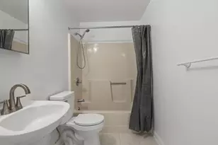 11553 Hill Meade Ln, Woodbridge, VA 22192 - Photo 17