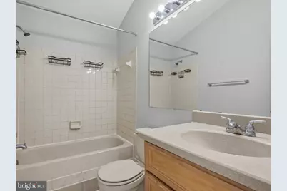 11553 Hill Meade Lane, Woodbridge, VA 22192 - Photo 9