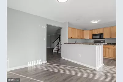 11553 Hill Meade Lane, Woodbridge, VA 22192 - Photo 5