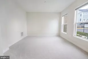 2056 Alder Ln, Dumfries, VA 22026 - Photo 5