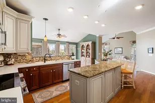 15593 Hume School Ct, Manassas, VA 20112 - Photo 17