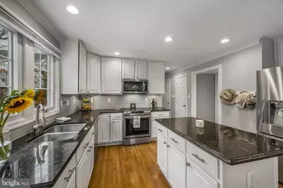 4326 Marhalt Place, Dumfries, VA 22025 - Photo 17
