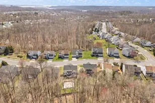 2927 Myrtlewood Dr, Dumfries, VA 22026 - Photo 75