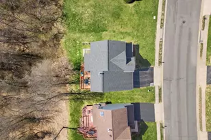 2927 Myrtlewood Dr, Dumfries, VA 22026 - Photo 71