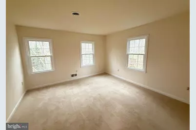 15790 Beacon Hill Place, Dumfries, VA 22025 - Photo 13