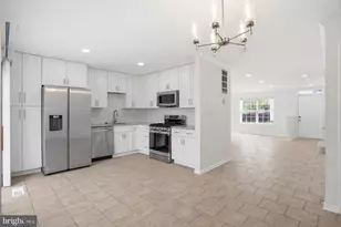 2760 Brier Pond Cir, Woodbridge, VA 22191 - Photo 11