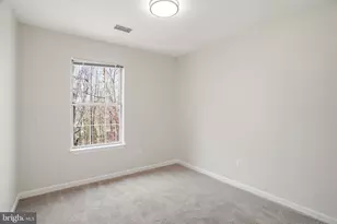 2760 Brier Pond Cir, Woodbridge, VA 22191 - Photo 29