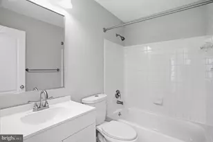 2760 Brier Pond Cir, Woodbridge, VA 22191 - Photo 31