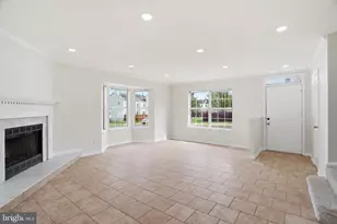 2760 Brier Pond Cir, Woodbridge, VA 22191 - Photo 7