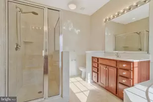 15931 Greymill Manor Dr, Haymarket, VA 20169 - Photo 19