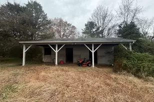 3605 Sanders Ln, Catharpin, VA 20143 - Photo 3