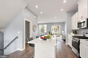 1719 Beech Leaf St, Dumfries, VA 22026 - Photo 11