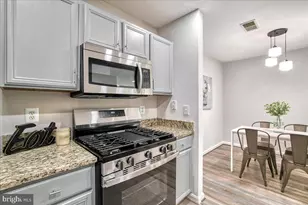 14192 Cuddy Loop, Woodbridge, VA 22193 - Photo 25